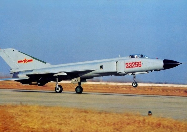 中國空軍現役機型圖集
