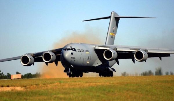 英空軍C-17運輸機