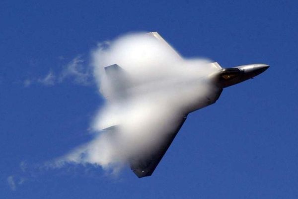 美F-22隱身戰斗機
