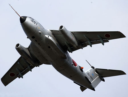 學者：日本軍用大飛機領先一步 中國不能急躁