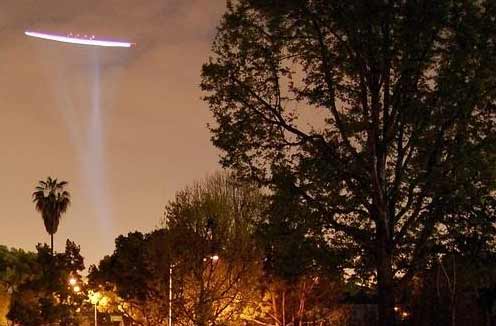 蕭山上空是UFO還是飛機(jī) 看軍迷如何分析