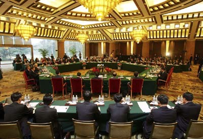 新一輪六方會談開幕 美公布金融制裁解決方案