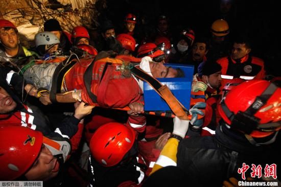 土耳其強(qiáng)震已致576人死亡