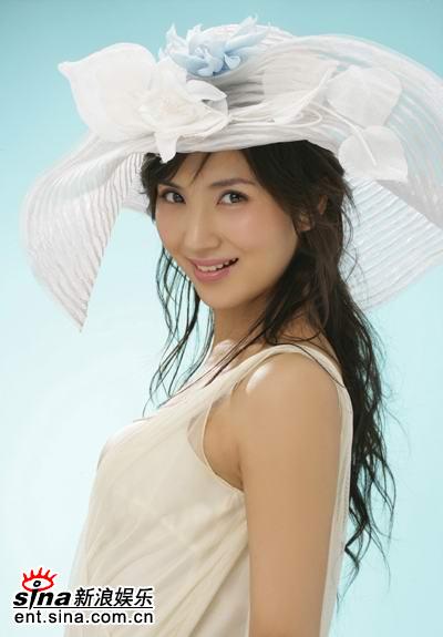 陳好最新唯美寫真曝光 演繹法國夏季風情(圖)