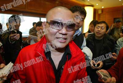 觀眾帶DV看演出起沖突 德云社下月起不準錄像