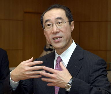 唐英年：“我不歡迎經濟長期地快速增長”