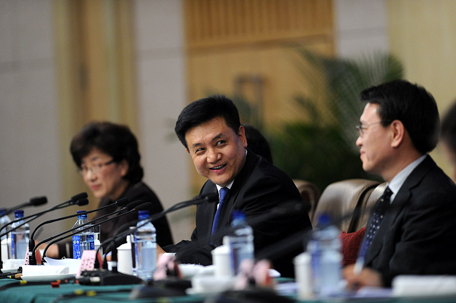 環保部副部長吳曉青答記者問