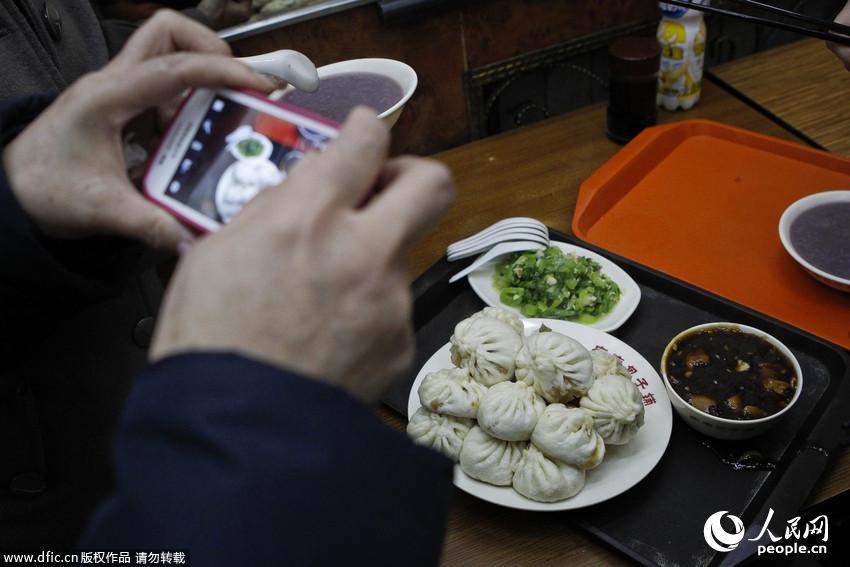 盤點(diǎn)歷屆兩會(huì)高大上“利器”