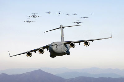 組圖：盤點(diǎn)美國(guó)十大最貴軍機(jī) “幽靈”居首