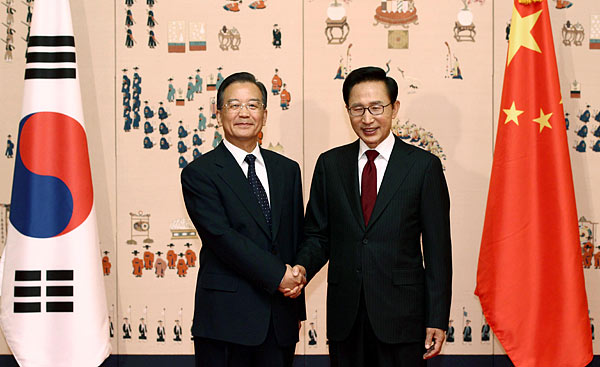 溫家寶:中方反對和譴責任何破壞朝鮮半島和平穩(wěn)定的行為