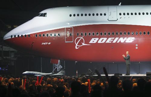 波音公司發布新型747-8洲際客機飛機