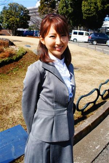 模特轉戰政壇 日本26歲美女議員爆紅