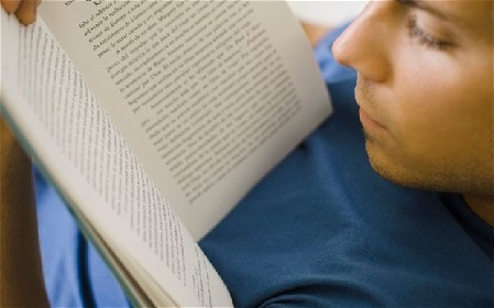 讀一本書可減刑四天 巴西政府新招一舉多得