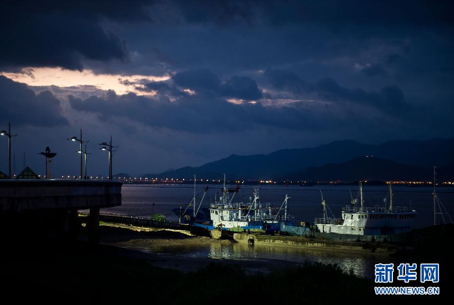 “海葵”升級(jí)為臺(tái)風(fēng) 浙滬皖魯嚴(yán)陣以待