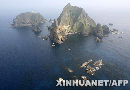 韓國在獨島設主權標志石 其上刻李明博題字(圖)