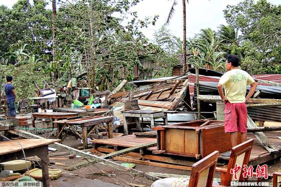 臺風(fēng)“寶霞”致菲律賓115人死亡 救援工作艱難