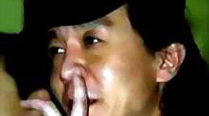 2012明星丑態(tài)之挖鼻孔18式 李冰冰一陽指陳小春最銷魂