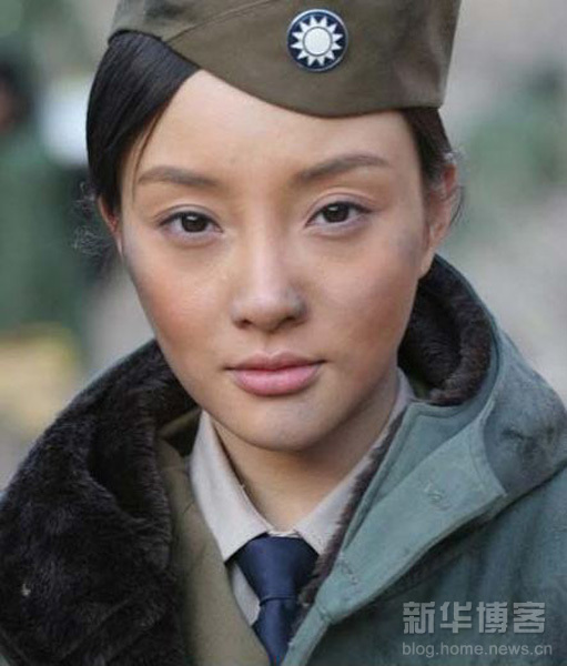 組圖：嬌柔女星軍裝照 誰最惹人愛？