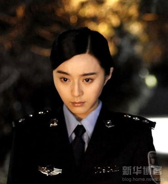 組圖：嬌柔女星軍裝照 誰最惹人愛？