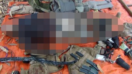 索馬里青年黨發(fā)布法國營救行動(dòng)遇害士兵血腥照片