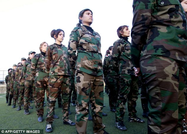 敘利亞招募500名女兵組建“國防雌獅”部隊