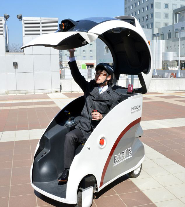 日立推出小巧機器人汽車 可自主行駛就近接送乘客