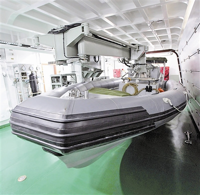 專家解讀國產新型護衛艦：電磁兼容和隱身性能突出