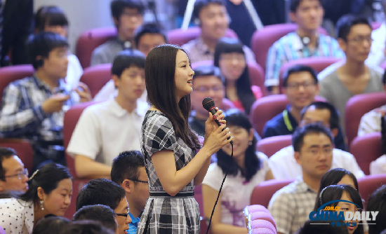 樸槿惠清華演講 鼓勵中國青年學生為夢想不懈努力