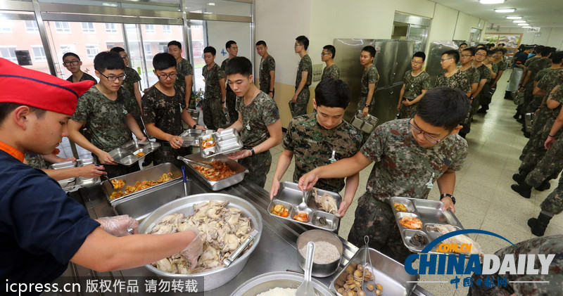 美味大補超幸福！韓國陸軍訓練食譜加入鮑魚參雞湯