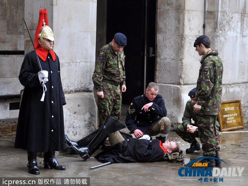 “八一”建軍節來臨 盤點各國“虛弱”大兵（組圖）
