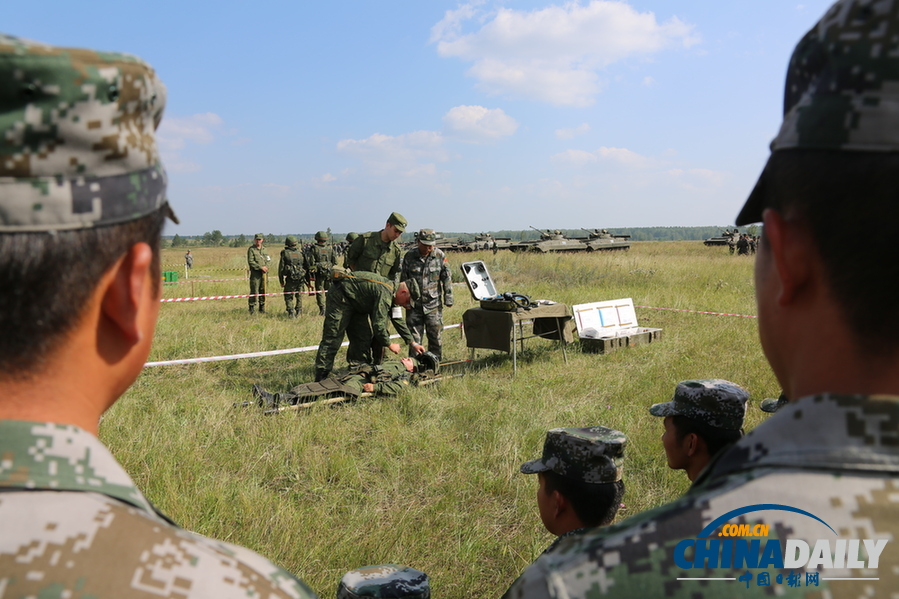 俄軍舉辦現(xiàn)場會(huì)介紹經(jīng)驗(yàn) 增進(jìn)中俄兩軍間了解以期更默契配合