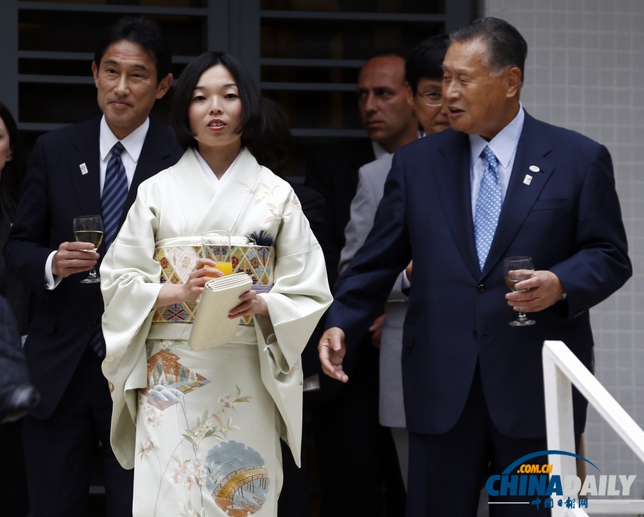 日本彬子女王與外相訪問(wèn)阿根廷 為東京申奧造勢(shì)（組圖）