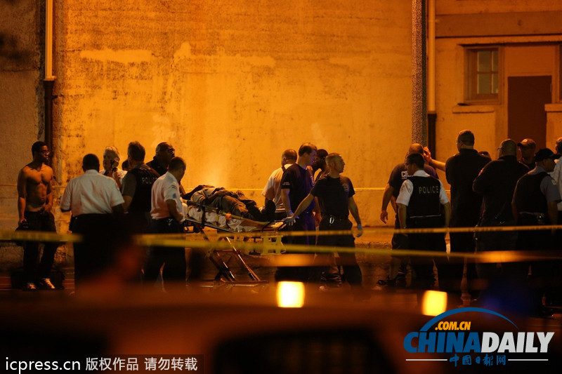 美國芝加哥公園發(fā)生槍擊案13人受傷 包括3歲兒童（組圖）