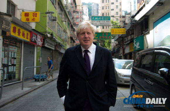 倫敦市長訪問香港 體驗(yàn)大巴客輪興致濃（組圖）