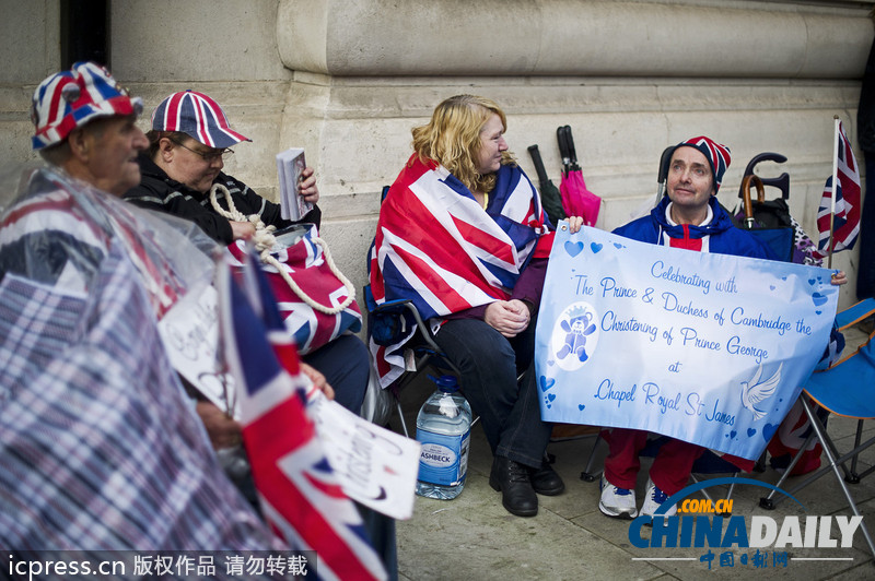 英國小王子喬治洗禮地點內部圖片曝光 粉絲排隊等儀式