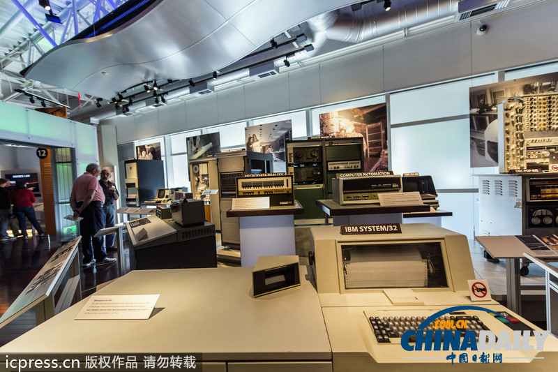 美國硅谷歷史博物館展出古董級電腦（組圖）
