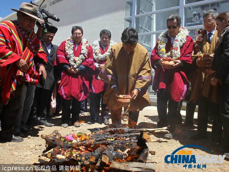 中國將發射玻利維亞衛星 玻總統將來華親臨現場