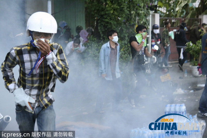 泰國反政府示威持續(xù) 抗議現(xiàn)場(chǎng)面面觀（組圖）