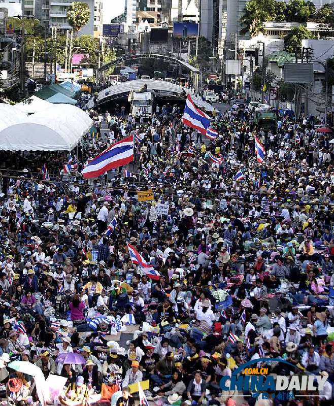 泰國反政府抗議者舉行大規模集會 封鎖曼谷