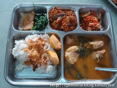 中國大學食堂與美國大學食堂大比拼