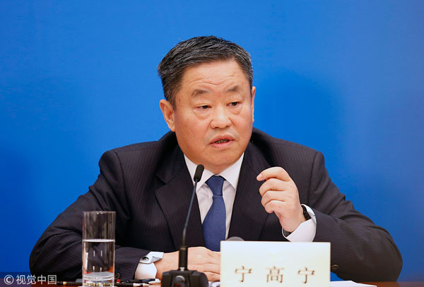 聚焦兩會：馬化騰、雷軍等企業(yè)大佬都說了啥?
