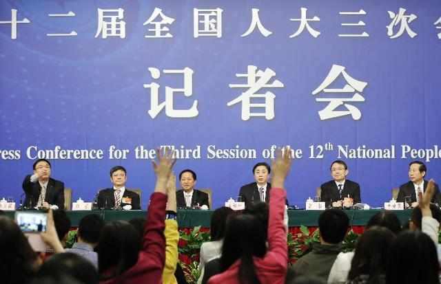 兩會閉幕:總理記者會金句速遞
