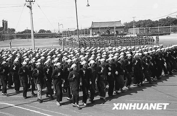 新中國(guó)歷次閱兵回顧
