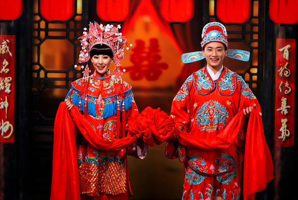 世界各地的傳統(tǒng)結(jié)婚服飾長啥樣？（組圖）