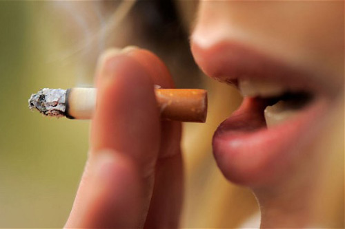 紐約市禁止向21歲以下的人銷(xiāo)售香煙