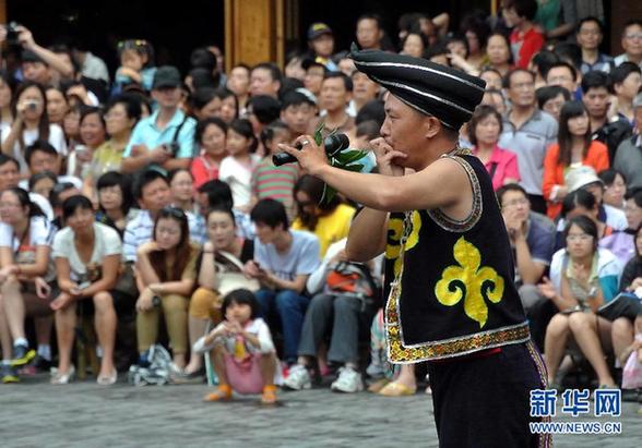 千戶苗寨 多姿風(fēng)情
