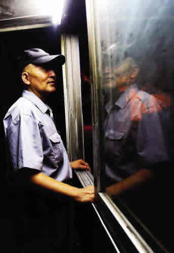 誰是勞碌命？十大失眠職業(yè)排行榜(組圖)