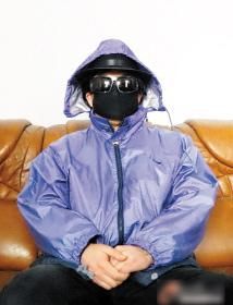 長春3209萬牛人得主現(xiàn)身 全副武裝領(lǐng)走獎金