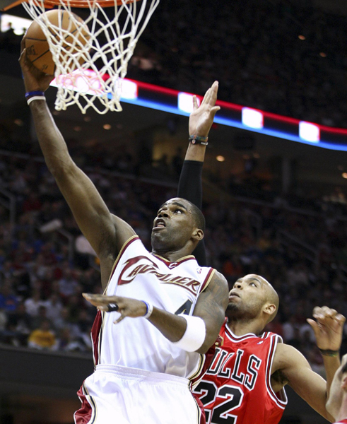NBA季后賽：騎士主場屠牛 2:0領(lǐng)先