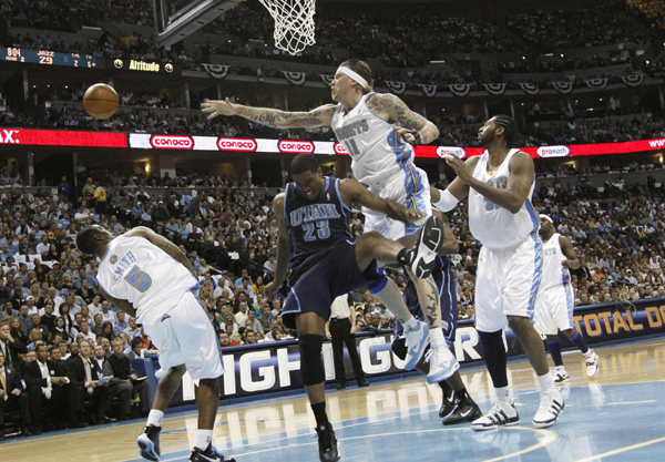 NBA季后賽：雄鹿頂翻老鷹 掘金扳倒爵士